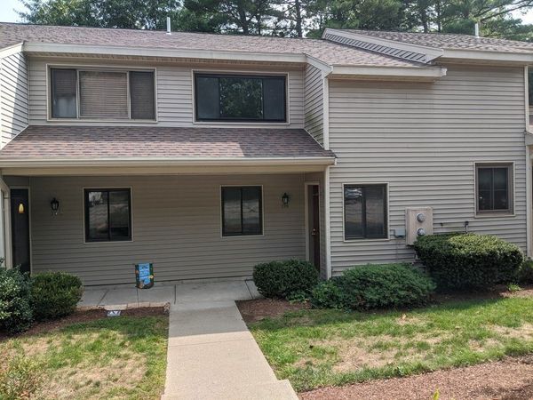 176 Highwood Drive, Unit 176, Franklin, MA 02038