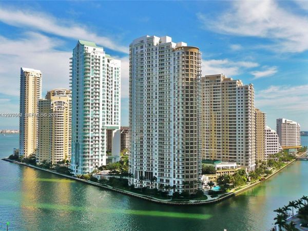 540 Brickell Key Dr, Unit 910, Miami, FL 33131
