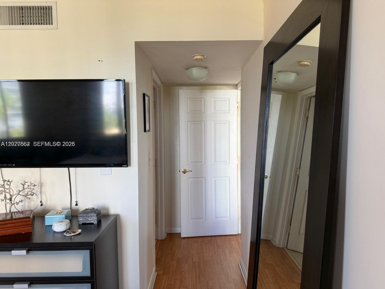 540 Brickell Key Dr, Unit 910, Miami, FL 33131 Photo