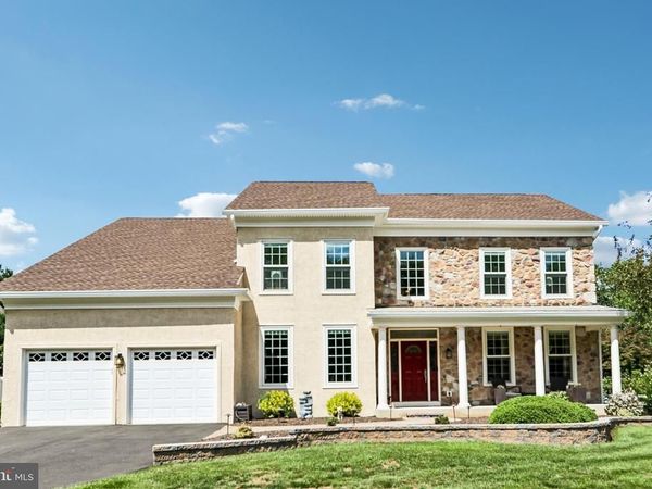 1096 LILY POND LANE, YARDLEY, PA 19067