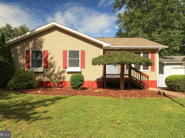 313 GHANER DRIVE, STATE COLLEGE, PA 16803