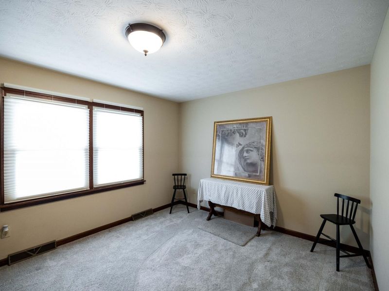 6300 Plateau Drive, Springfield, OH 45502 Photo 13