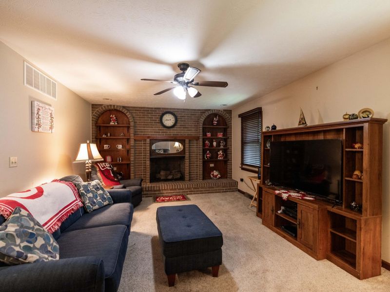 6300 Plateau Drive, Springfield, OH 45502 Photo 4