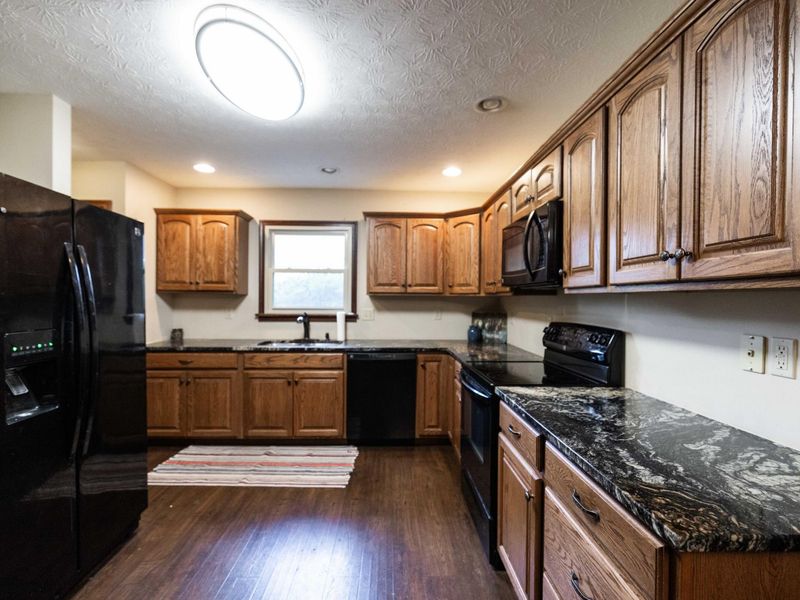 6300 Plateau Drive, Springfield, OH 45502 Photo 7