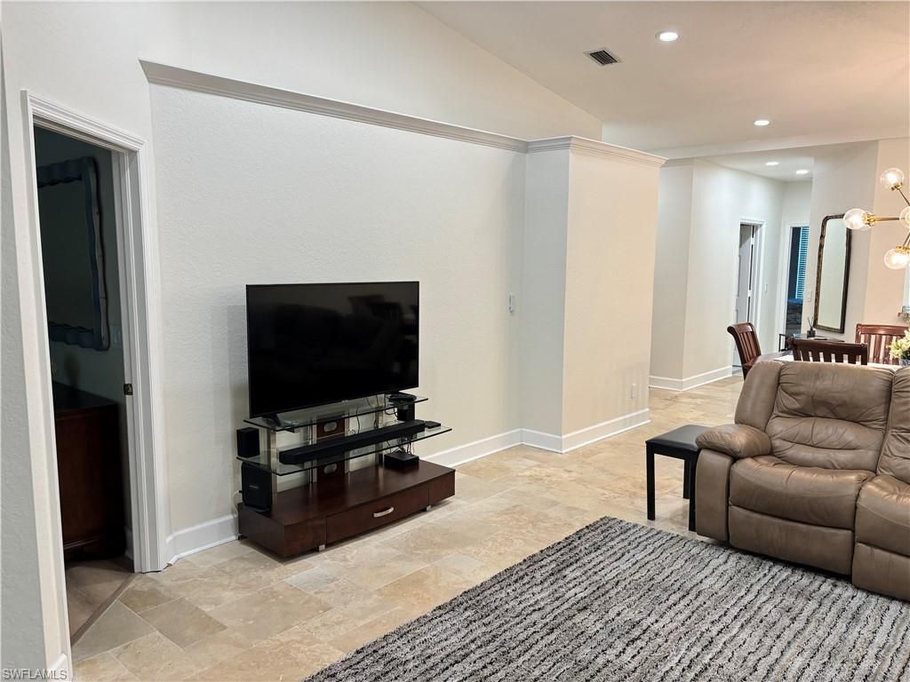 1340 Charleston Square Dr , Unit 203, Naples, FL 34110 Photo