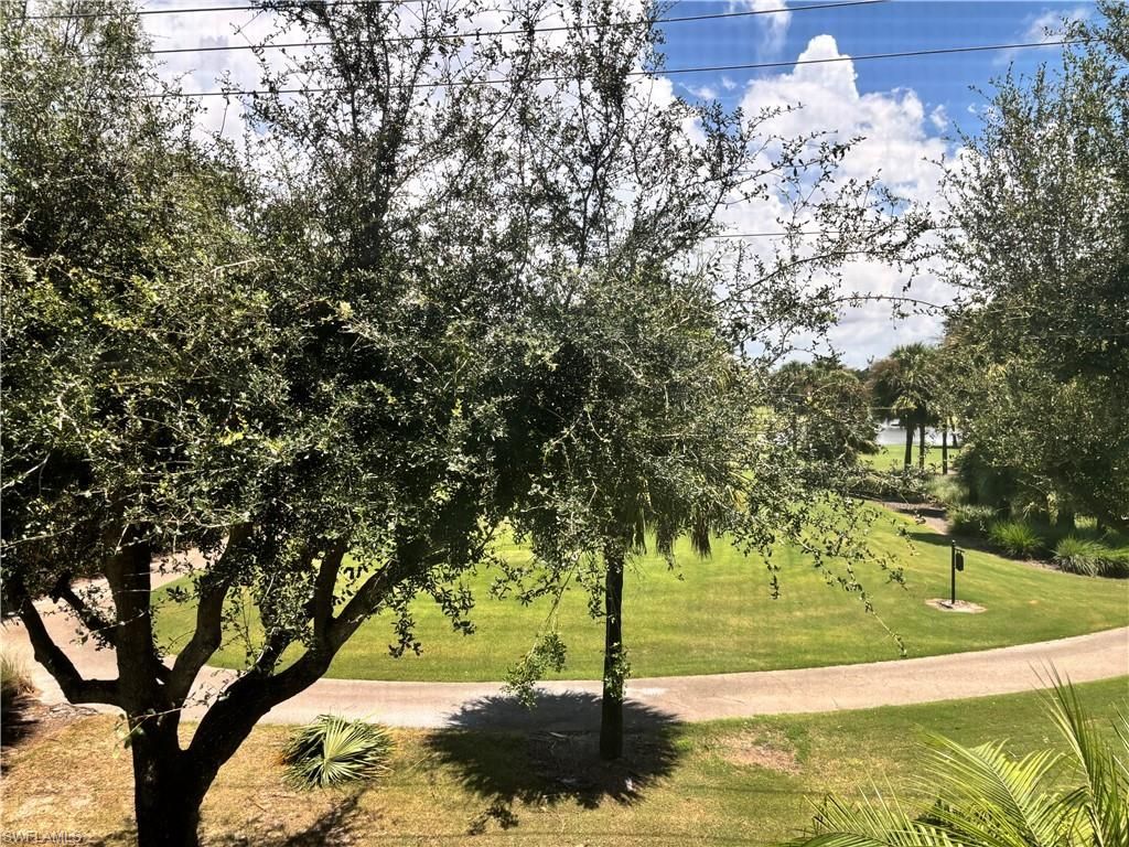 1340 Charleston Square Dr , Unit 203, Naples, FL 34110 Photo