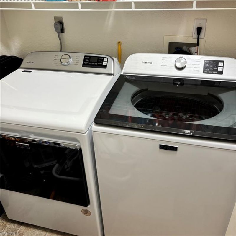 1340 Charleston Square Dr , Unit 203, Naples, FL 34110 Photo