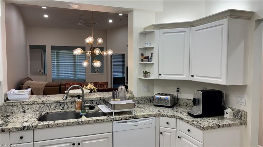 1340 Charleston Square Dr , Unit 203, Naples, FL 34110 Photo
