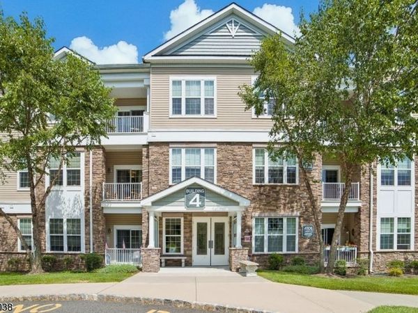 4108 Hoover Ln, Rockaway, NJ 07885