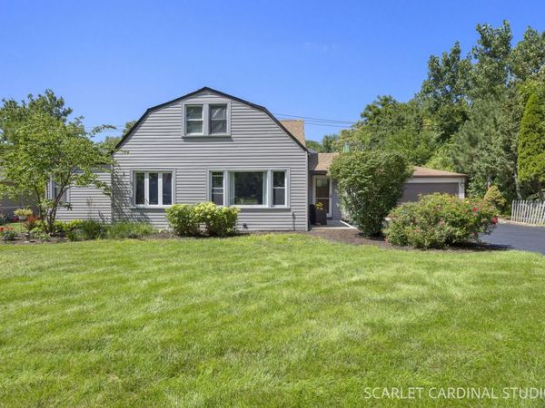 1216 S Wisconsin Avenue , Lombard, IL 60148