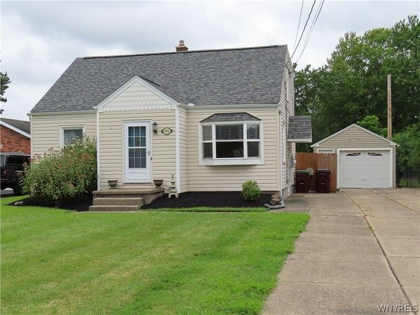 193 Bielak Road , Orchard Park, NY 14127
