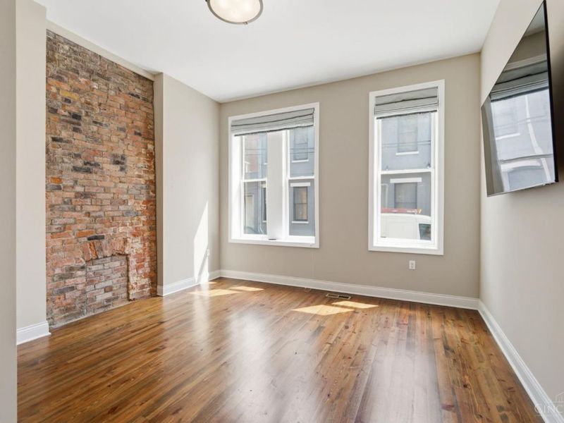 1329 Republic Street, Cincinnati, OH 45202 Photo 8