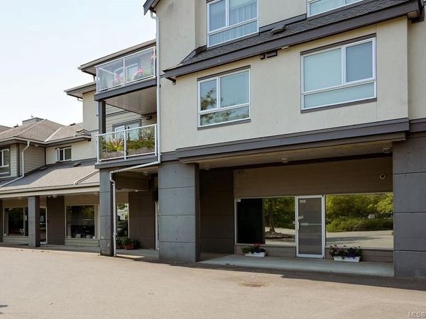 2245 JAMES WHITE Blvd , Unit #105, Sidney, BC V8L 1Z5