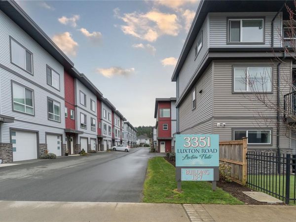3351 Luxton Rd , Unit #402, Langford, BC V9C 0P2
