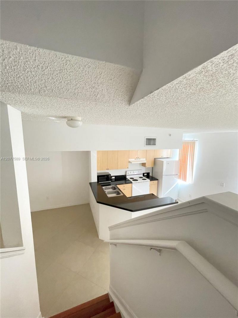 2831 NE 185th St, Unit 603, Aventura, FL 33180 Photo