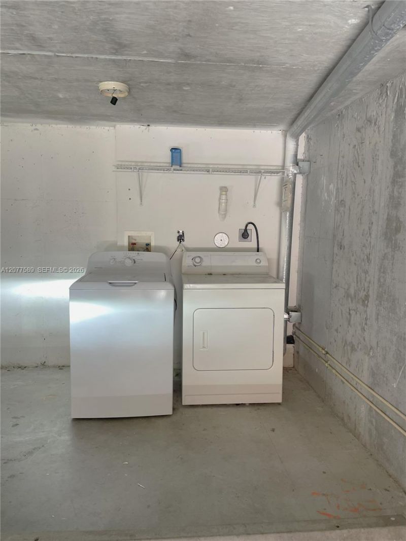 2831 NE 185th St, Unit 603, Aventura, FL 33180 Photo