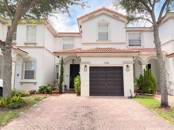 7940 NW 108th Pl , Doral, FL 33178