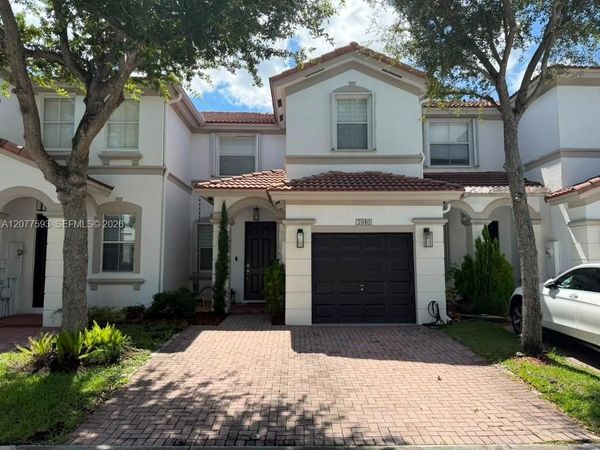 7940 NW 108th Pl , Doral, FL 33178
