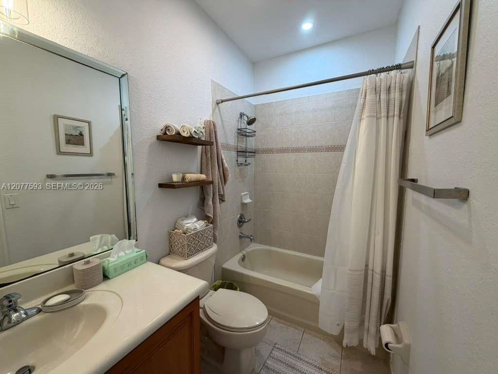 7940 NW 108th Pl , Doral, FL 33178 Photo
