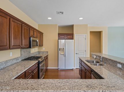1020 W Del Webb Parkway, Reno, NV 89523 Photo