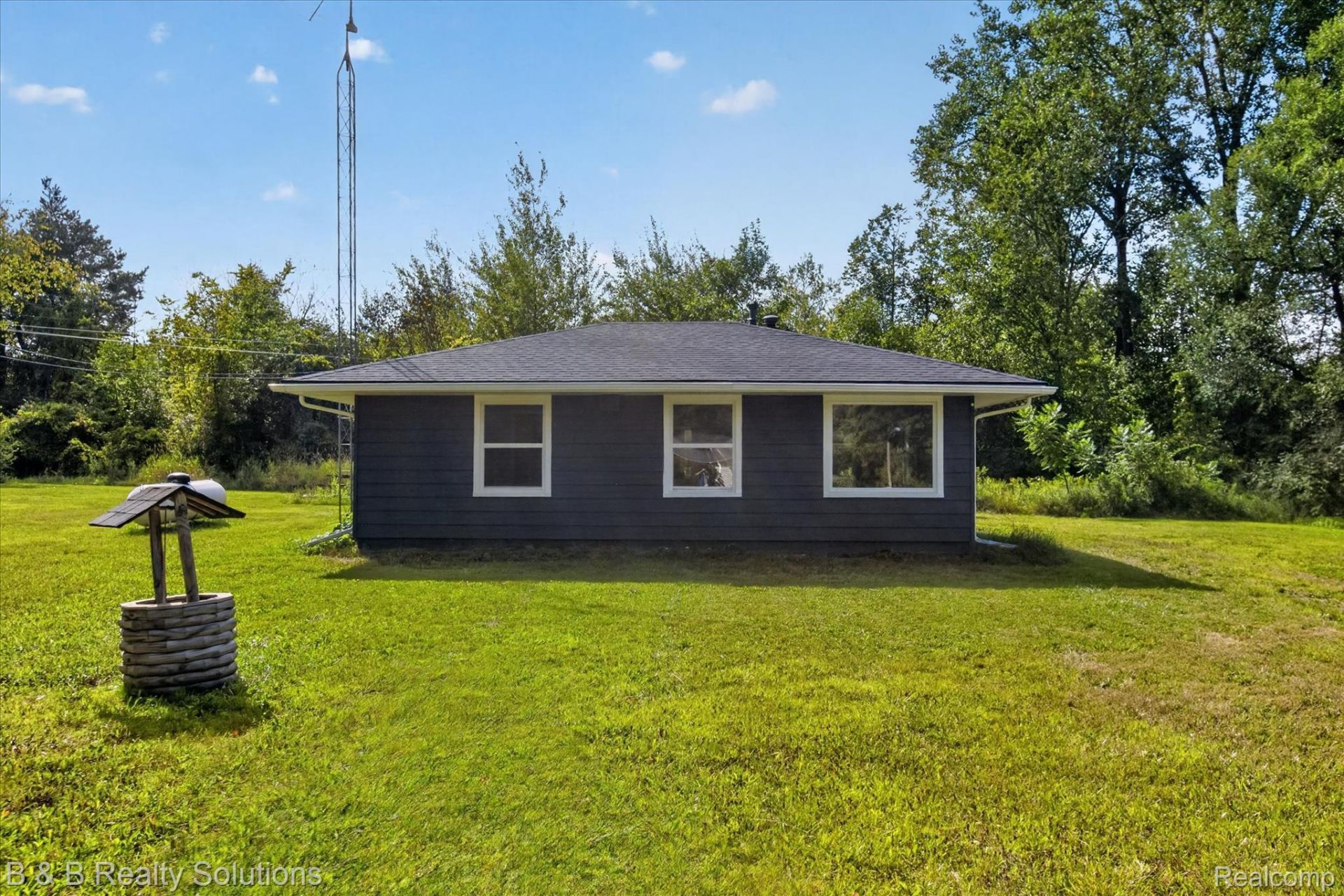 4644 Hillcrest Drive, Dayton Township, Mi 48760 Main Photo
