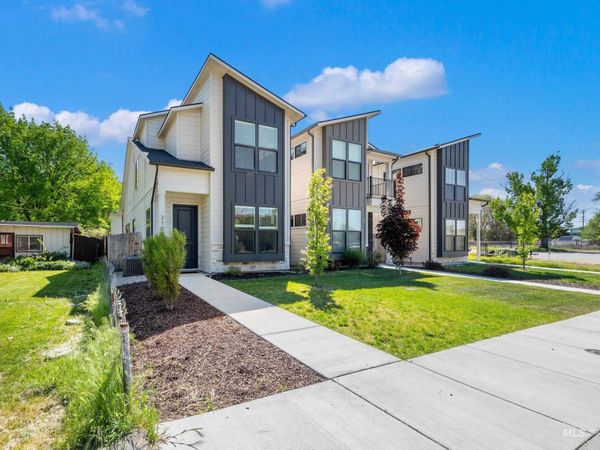 2106 N 35th Street, Boise, ID 83703