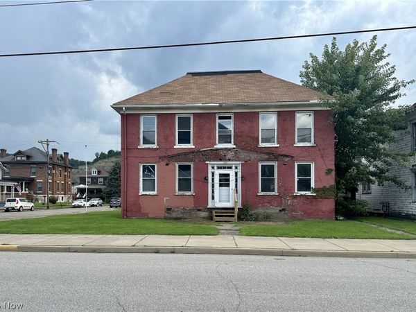 1305 Charles Street, Wellsburg, WV 26070