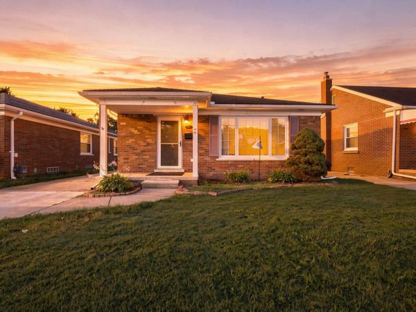 11386 Hemingway Street, Redford, MI 48239