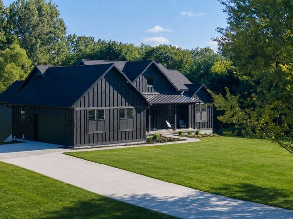 6011 Hidden Creek Trail, Hamilton, MI 49419