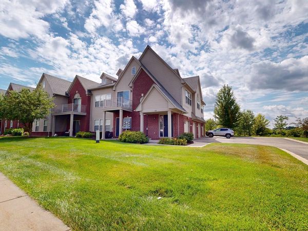 1145 Addington Lane, Ann Arbor, MI 48108