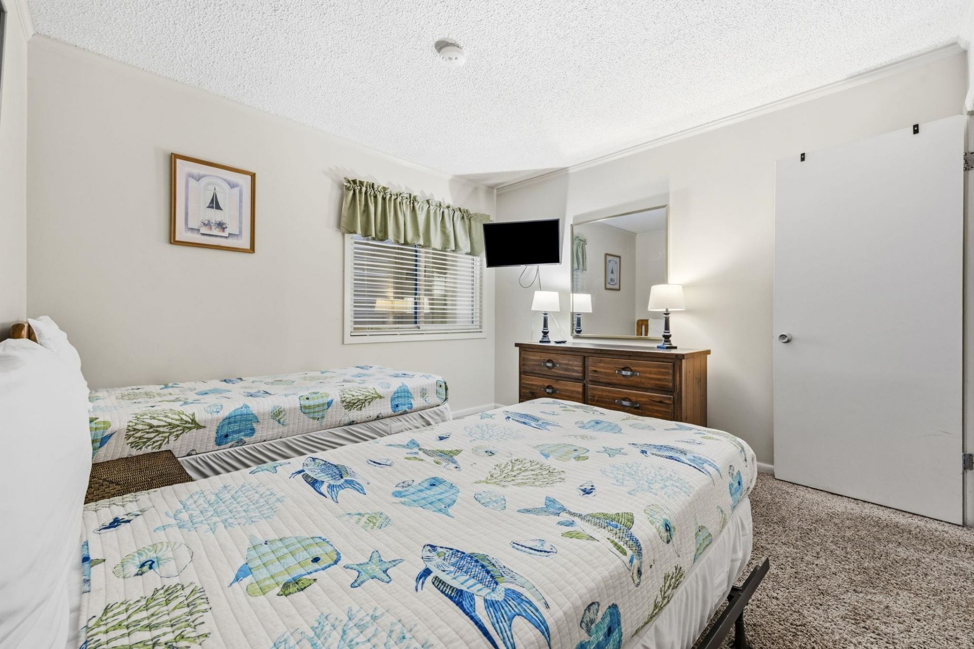 9571 Shore Dr. Photo 27