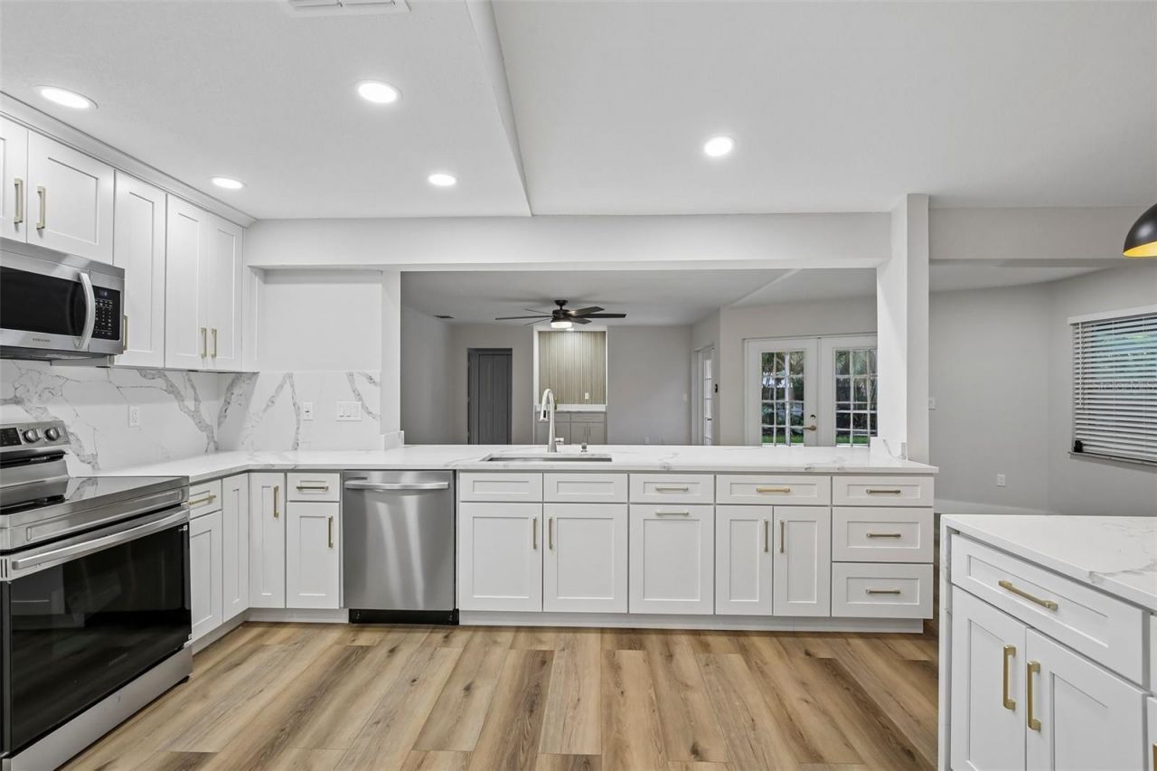 3093 Crest Drive, Clearwater, FL 33759 Photo