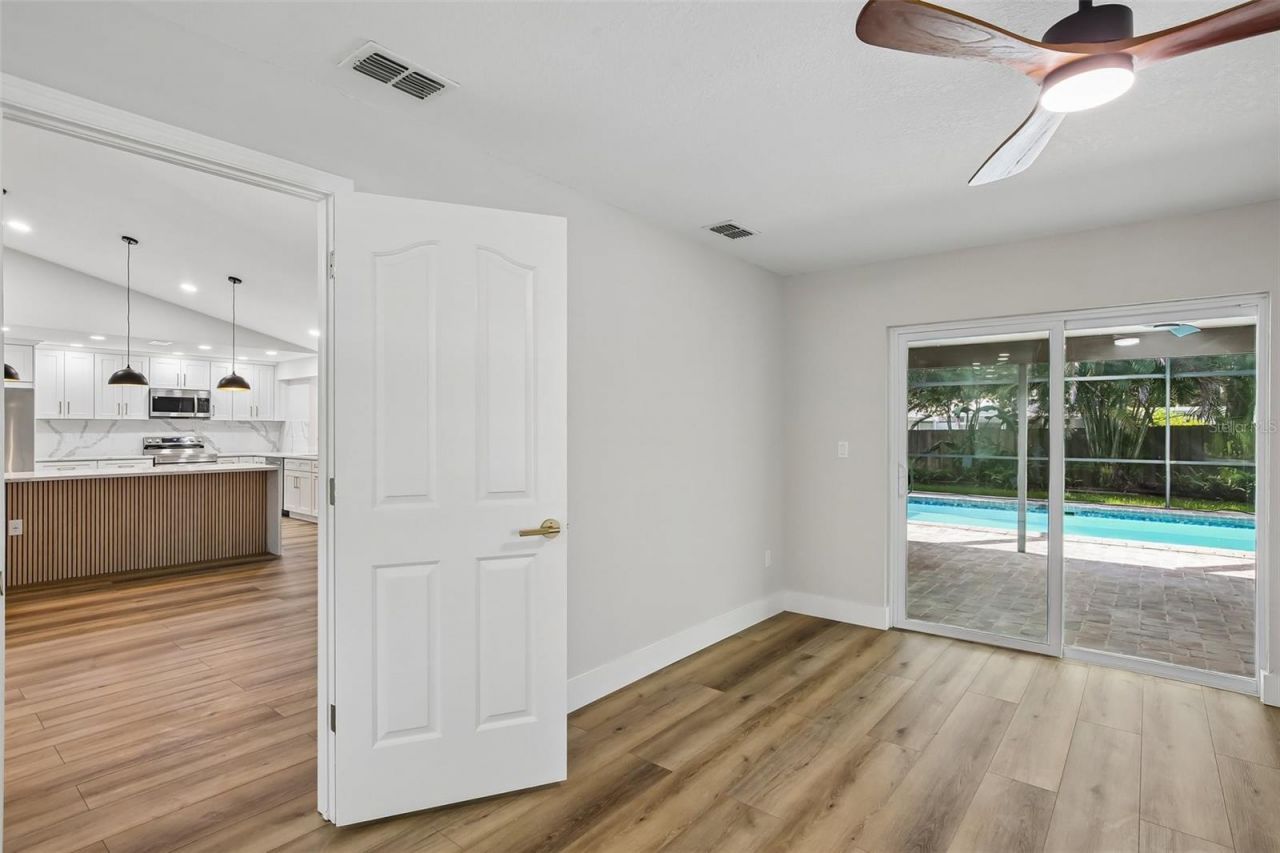 3093 Crest Drive, Clearwater, FL 33759 Photo