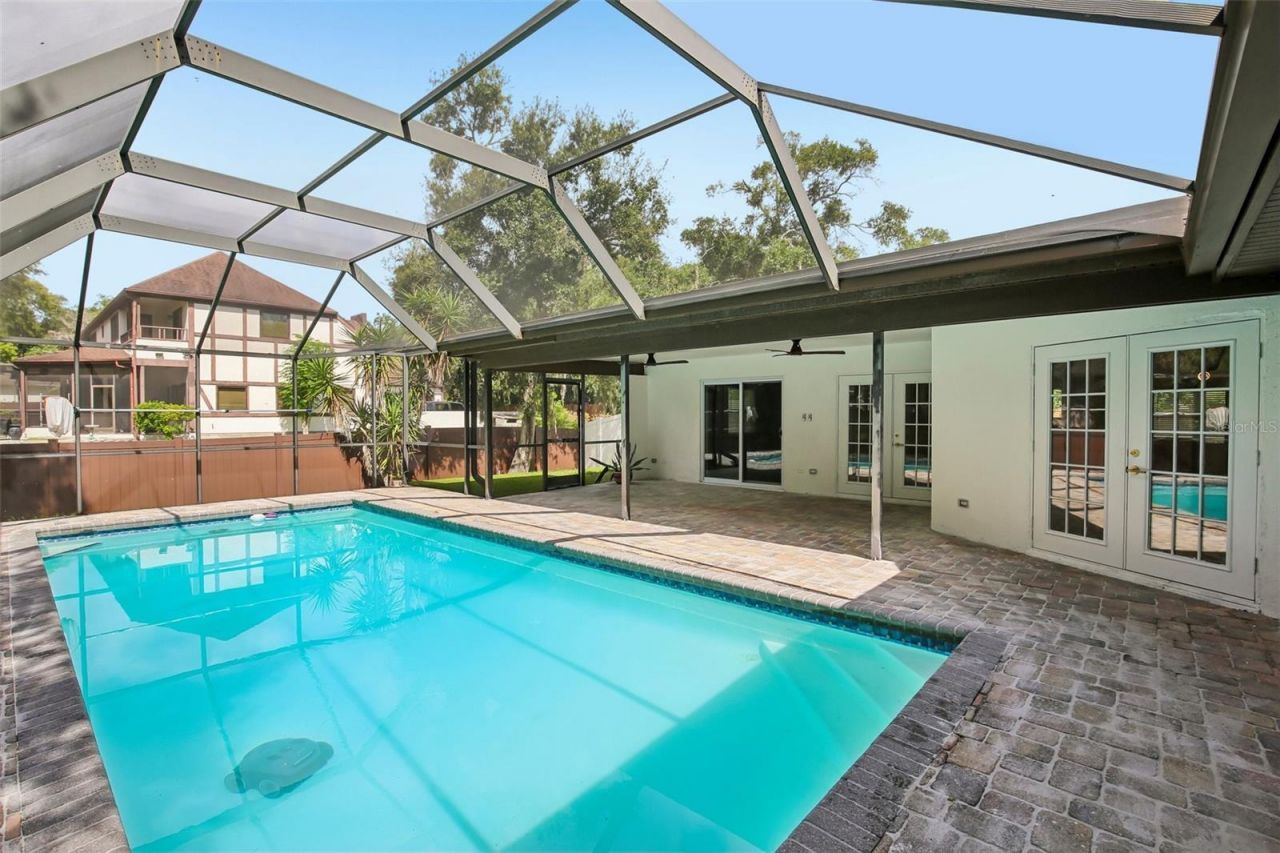 3093 Crest Drive, Clearwater, FL 33759 Photo