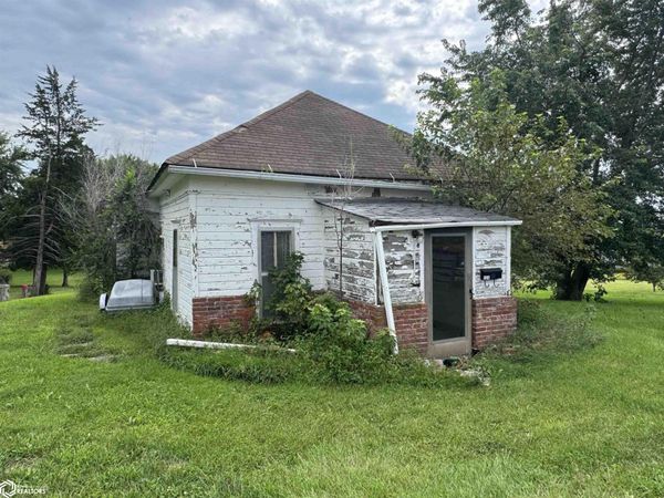 204 5Th Avenue, Prescott, IA 50859