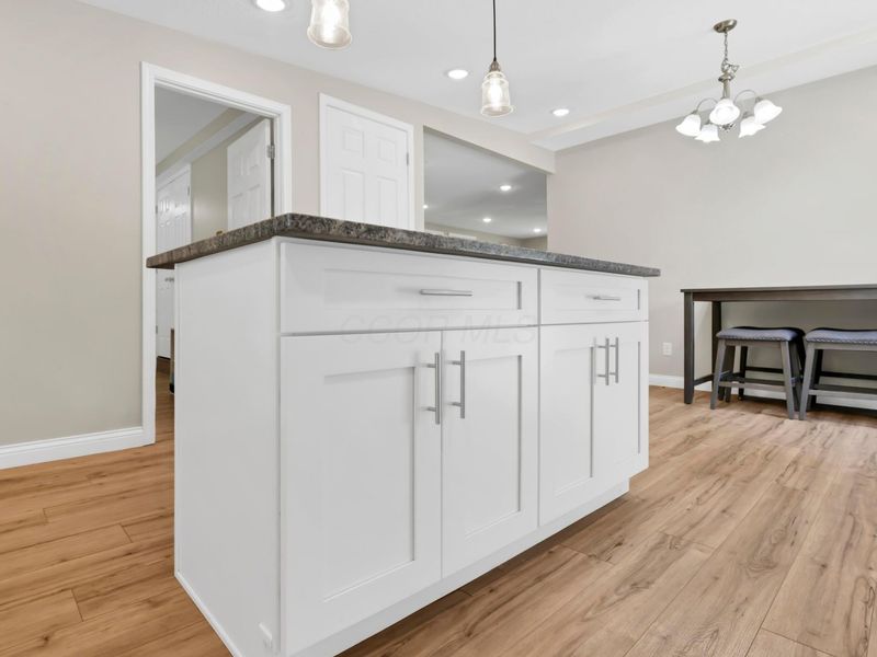 6955 London Groveport Road , Grove City, OH 43123 Photo 14