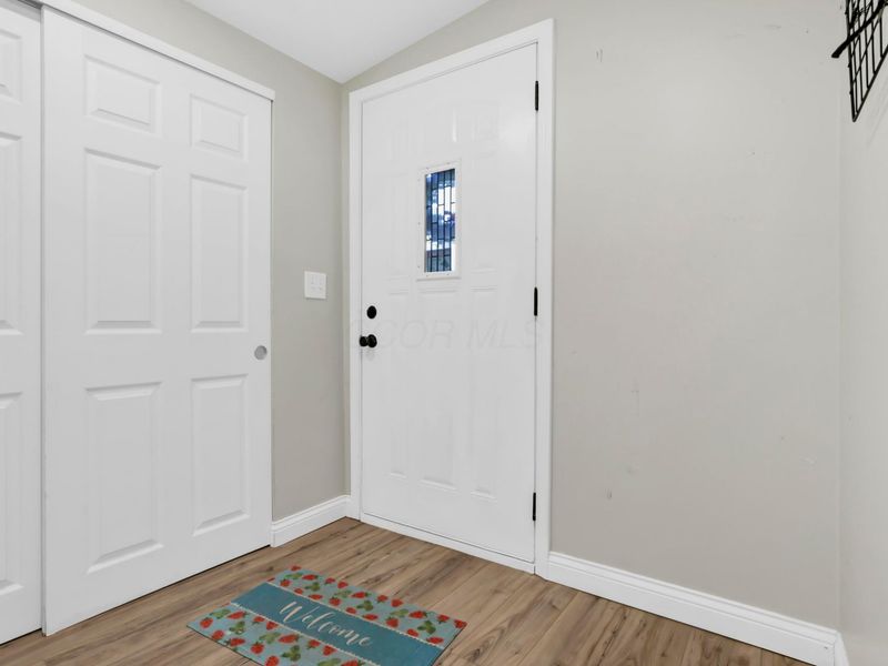 6955 London Groveport Road , Grove City, OH 43123 Photo 4