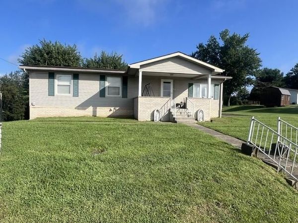 101 Blairs Ridge Road, Moundsville, WV 26041