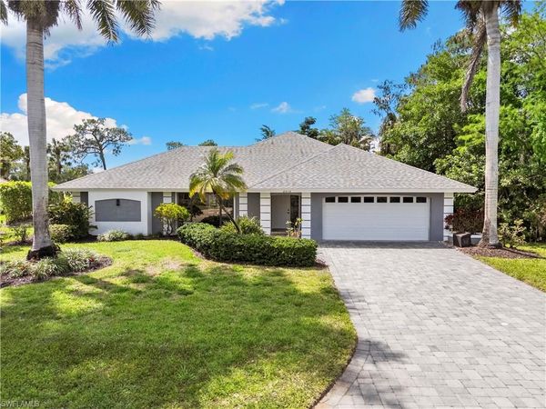 2010 Imperial Golf Course BLVD, NAPLES, FL 34110