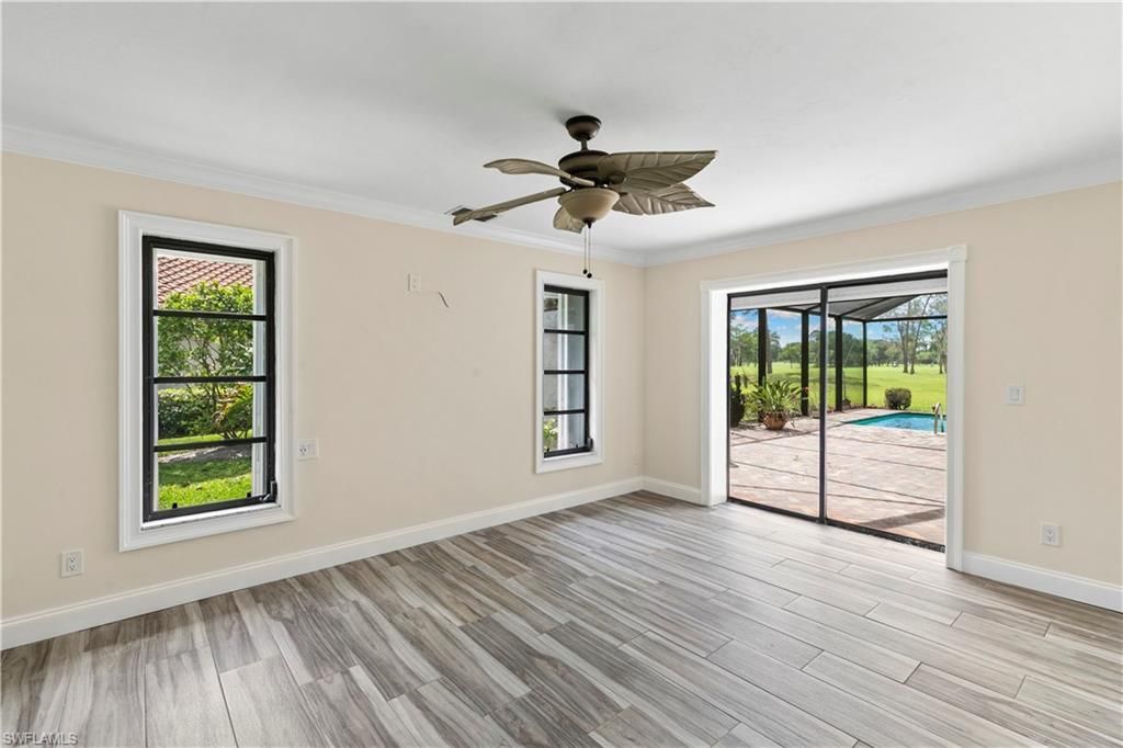 2010 Imperial Golf Course Blvd, Naples, FL 34110 Photo