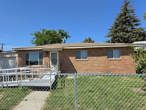 346 N Miller Ave, Burley, ID 83318