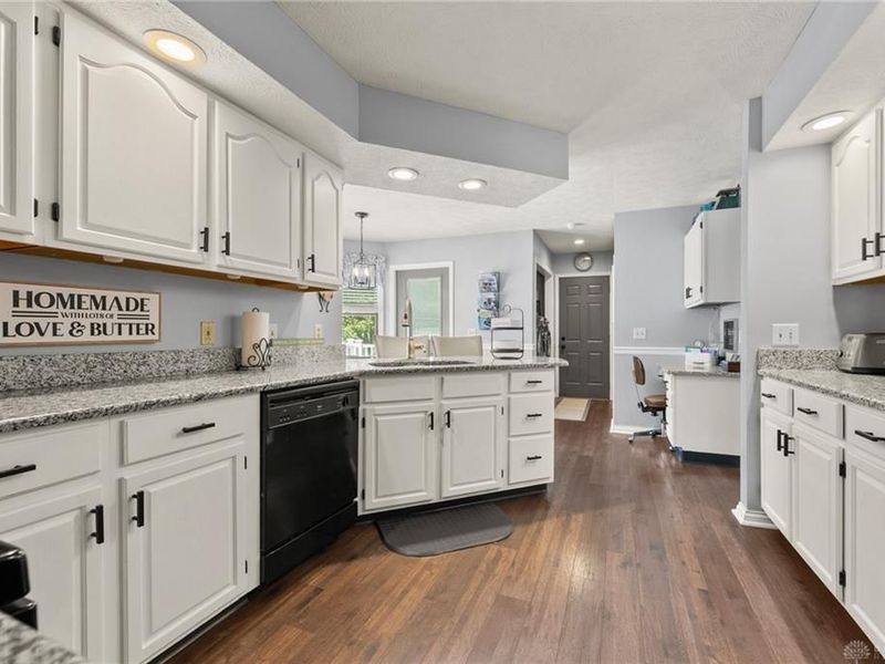 1084 Kingsgate Road, Springfield, OH 45503 Photo 27