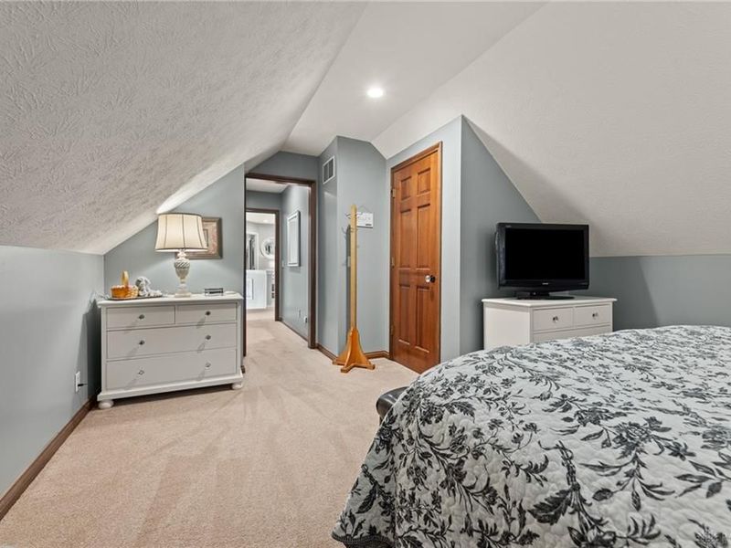 1084 Kingsgate Road, Springfield, OH 45503 Photo 48
