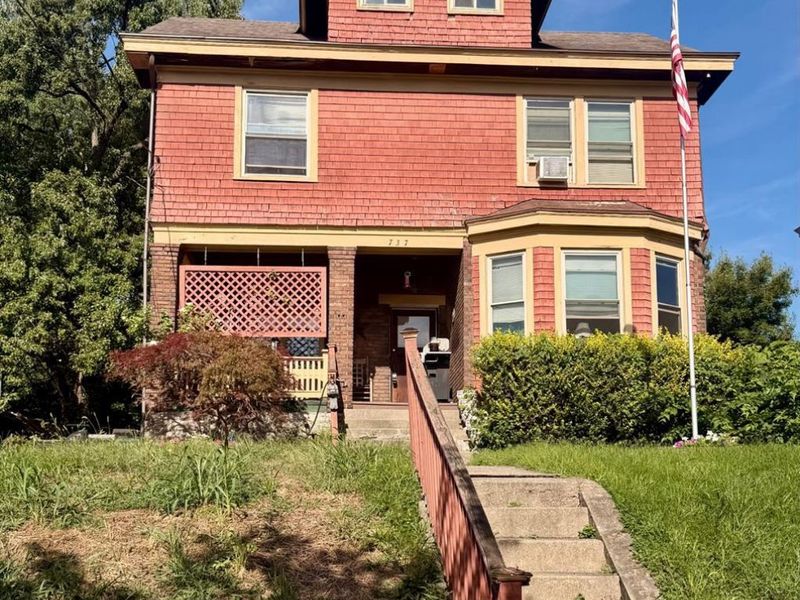 737 Hawthorne Avenue, Cincinnati, OH 45205 Photo 1
