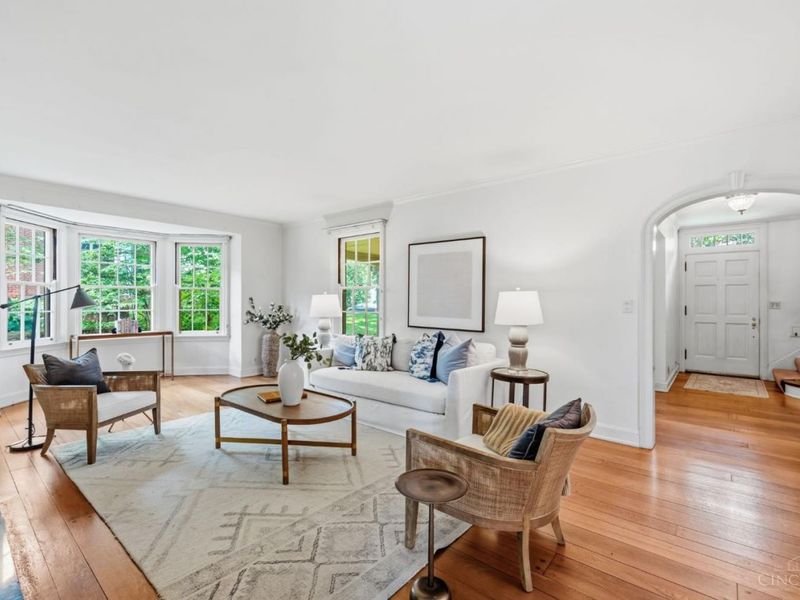 3927 N Cliff Lane, Cincinnati, OH 45220 Photo 6