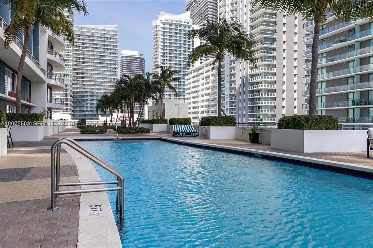 60 SW 13th St, Unit 5210, Miami, FL 33130 Photo