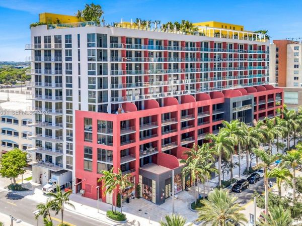 90 NE 32nd , Unit 411, Miami, FL 33137
