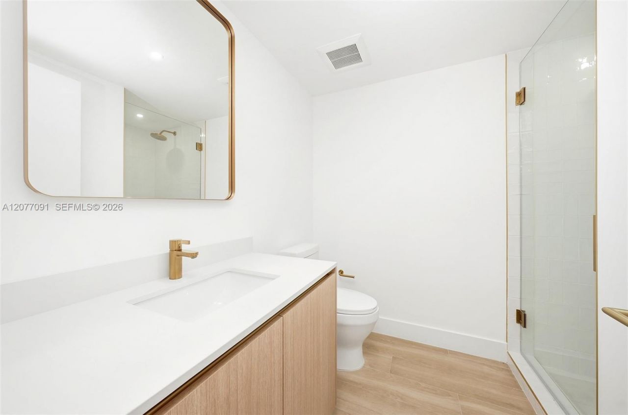 90 NE 32nd, Unit 411, Miami, FL 33137 Photo
