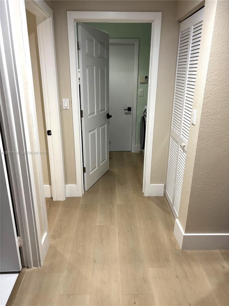 14629 Glencairn Rd, Miami Lakes, FL 33016 Photo