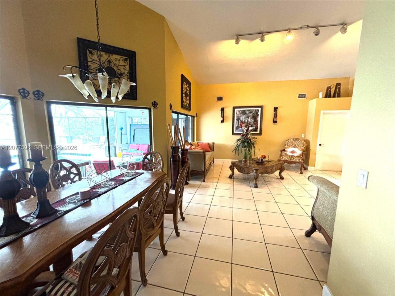 14629 Glencairn Rd, Miami Lakes, FL 33016 Photo